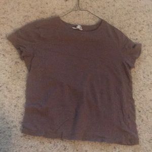 mauve t shirt
